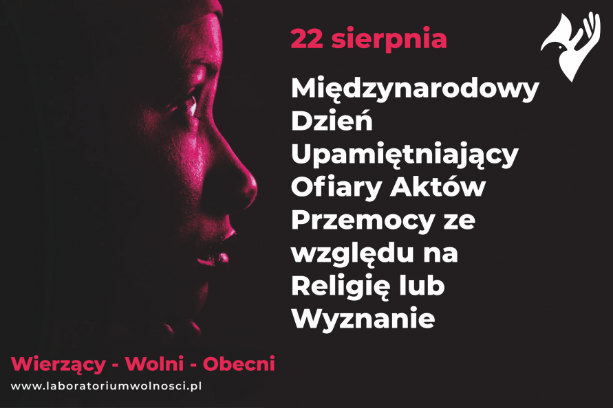 Twarz kobiet z profilu i napis 22 sierpnia Międzynarodowy dzień Upamiętniający Ofiary Atków Przemocy ze względu na Religię lub wyznanie