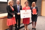 Podczas uroczystości wręczania czeków beneficjentom PROW 2014-2020