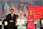 Członek Zarządu Zdzisław Szwed w towarzystwie laureatki pierwszego miejsca w konkursie nasz sołtys